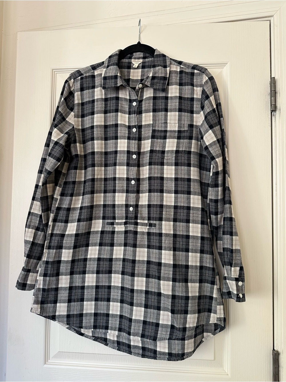 J.Crew Black & White Plaid Button-Up Popover Tunic Shirt